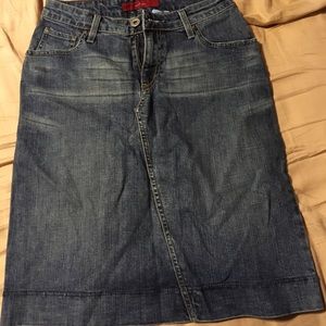 Levi denim skirt
